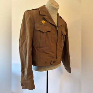1944 Ike Eisenhower US Miltary Field Jacket in nice vintage condition. 36 R.